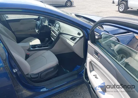 2018 Hyundai Sonata Sel z USA, uszkodzony, nr VIN 5NPE34AF4JH597438